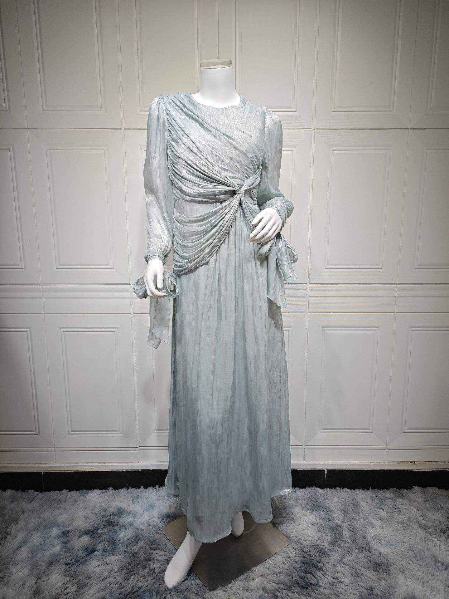 Middle East Shiny Modest Dress